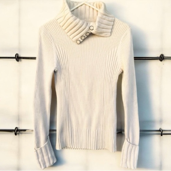 Dkny Relaxed Knit Turtleneck Pullover Sweater | Size Medium - Picture 3 of 7